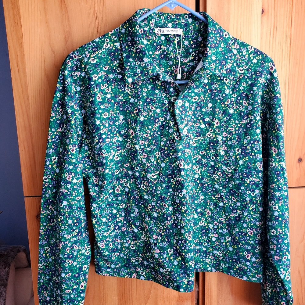Zara Women's Green Ditsy Floral Cotton Needlecord Pullover Collared Shirt size M